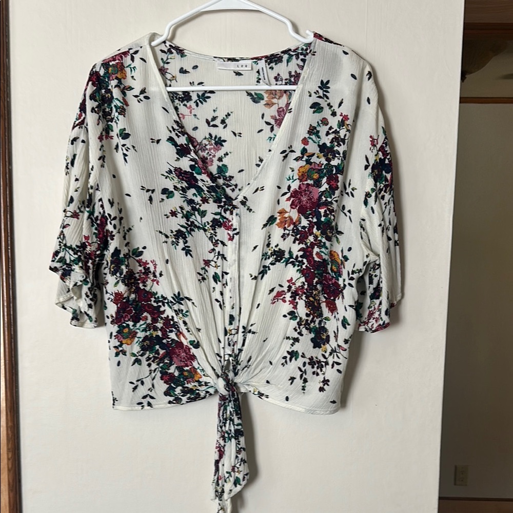 LUQ Black and White Tie Front Crop Blouse